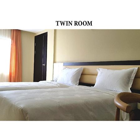 Batu Aji Sp Hotel מראה חיצוני תמונה